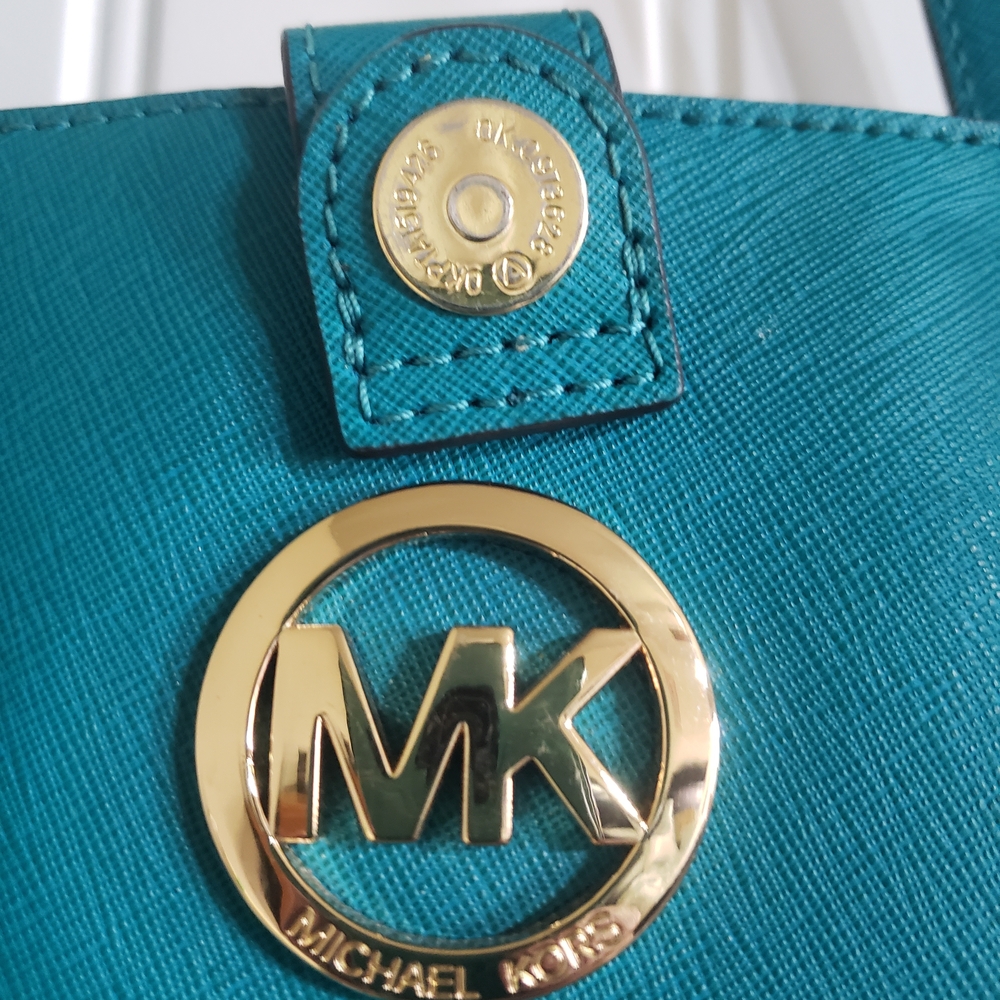 Michael Kors Turquoise Shoulder Bag with Gold Accents